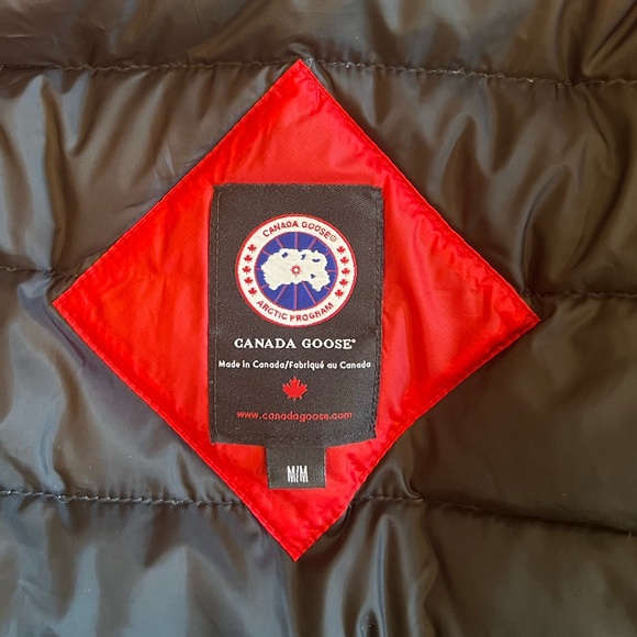 Canada Goose Camp Slim Fit Hooded Packable Down Jacket - Picture 11 of 15